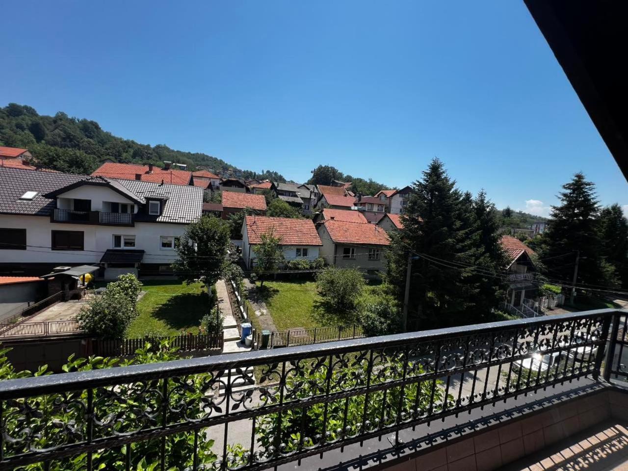 Hostel Tuzla Exterior foto