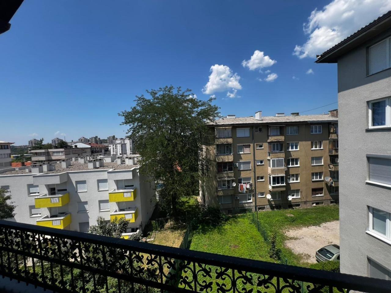 Hostel Tuzla Exterior foto